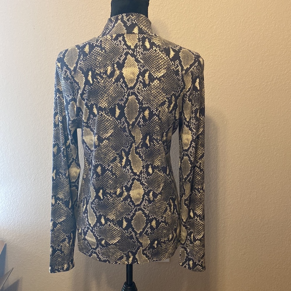 Snake Skin High Neck Long Sleeve Top Soft - Picture 3 of 7